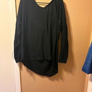 Chic Black V-Neck Hoodie